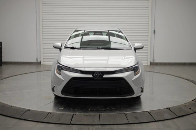 2023 Toyota Corolla LE in Cars & Trucks in Calgary - Image 2