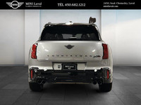 MINI Laval vous présente l'incroyable MINI Countryman John Cooper Works 2025. L'expérience John Coop... (image 4)