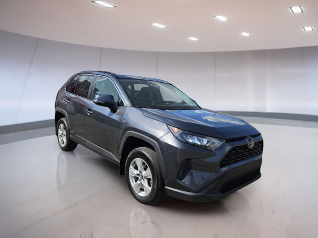 Toyota RAV4 Hybrid Le 2020 in Cars & Trucks in Medicine Hat