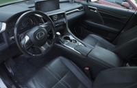 This sleek 2020 Lexus RX 350 is the perfect blend of luxury and performance! With its premium AWD tr... (image 9)