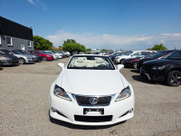 Text/Call for Viewing 403-615-5797 Clean carfax with No Accidental History Full Service History Navi... (image 1)