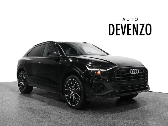 2021 Audi Q8 Progressiv 55 TFSI Quattro S Line BLACK OPTICS in Cars & Trucks in Laval / North Shore