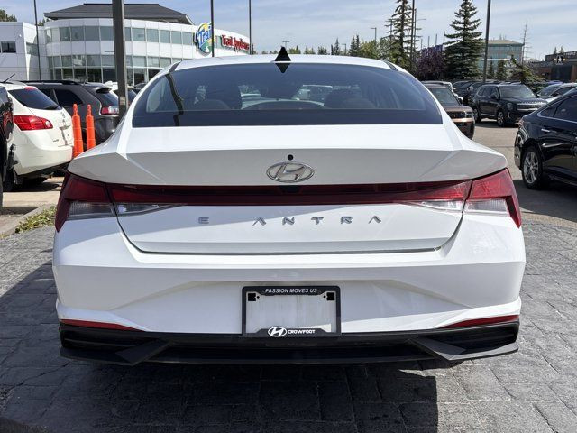 2022 Hyundai Elantra Preferred | No Accidents | Apple CarPlay in Cars & Trucks in Calgary - Image 4