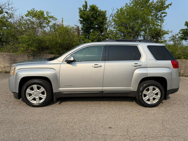 2015 GMC Terrain SLE | CLEAN CARFAX | AWD | LOW KMS | POWER SEAT in Cars & Trucks in Oshawa / Durham Region - Image 3