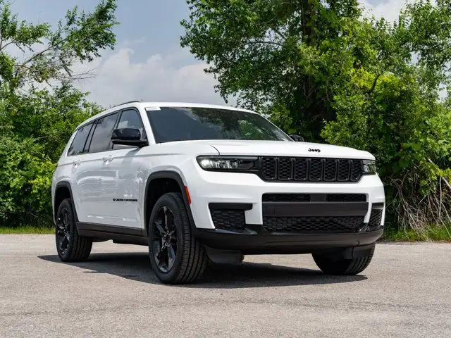 2025 Jeep Grand Cherokee L Altitude dans Autos et camions dans Barrie - Image 10