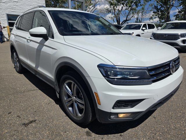 2021 Volkswagen Tiguan Highline in Cars & Trucks in Calgary