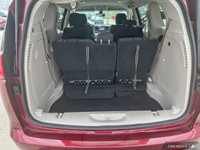 Former Daily Rental: VELVET RED PEARLCOAT, TRANSMISSION: 9-SPEED 948TE AUTOMATIC (STD), ENGINE: 3.6L... (image 9)