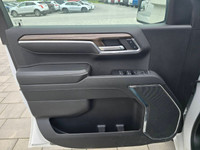 2023 Chevrolet Silverado 1500 LT Crew Cab 4WD with the 2.7L and only 62,000kms. Nicely equipped with... (image 8)