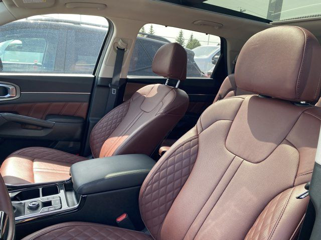 2022 Kia Sorento SX * BURGANDY LEATHER * PANORAMIC SUNROOF * 6 in Cars & Trucks in Edmonton - Image 2