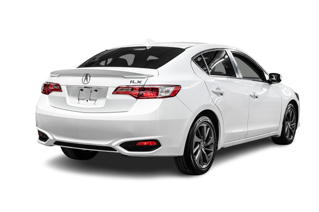 2016 Acura ILX Premium Cuir * Toit ouvrant * bas mileage in Cars & Trucks in City of Montréal - Image 4