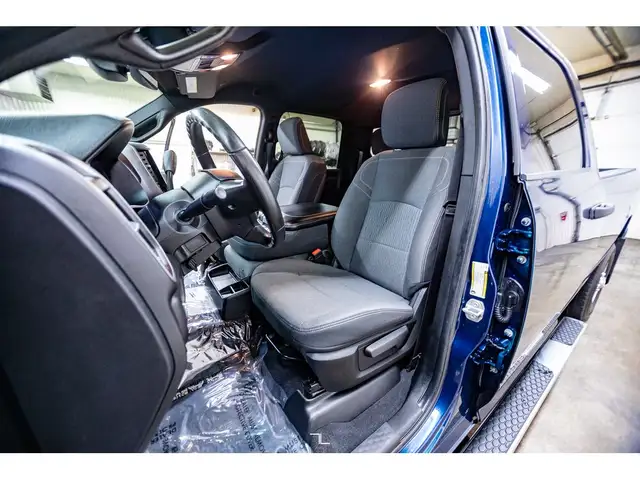 2023 Ram 3500 4x4 Crew Cab Tradesman Longbox Diesel Nav BCam in Cars & Trucks in Grande Prairie - Image 13