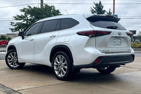 FINANCE OR LEASE PURCHASE PRICE: $61,500 + HST + Finance/Lease Fee + Licensing CASH PRICE: $63,500 +... (image 3)