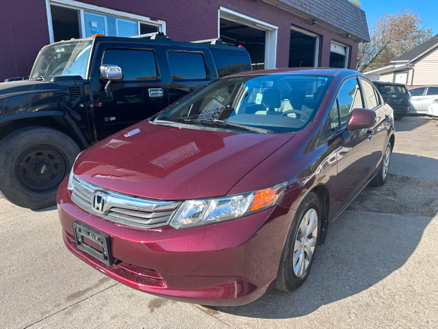 2012 Honda Civic LX SEDAN AUTOMATIC NEW SAFETY CLEAN TITLE in Cars & Trucks in Winnipeg