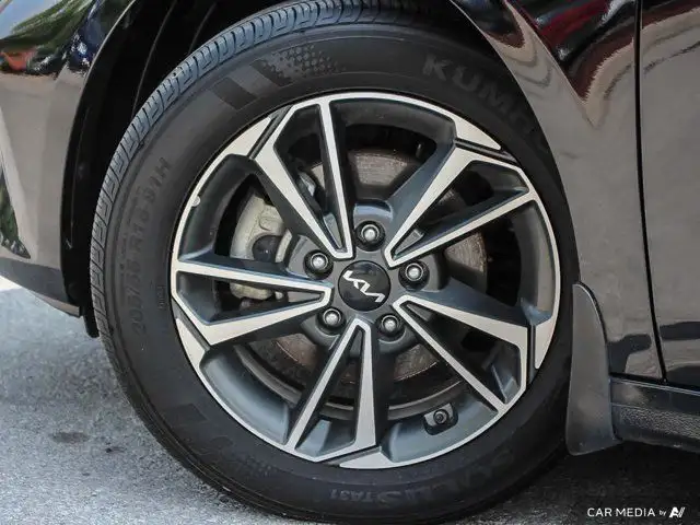 2023 Kia Forte EX |Low Kms | Heated Steering Wheel | Cpo in Cars & Trucks in Hamilton - Image 10