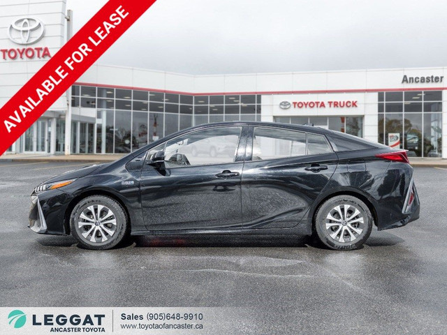 2020 Toyota Prius Prime Auto in Cars & Trucks in Hamilton - Image 3