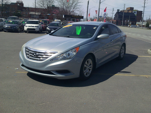 2011 Hyundai Sonata ***ON or QC Safety Included*** in Cars & Trucks in Ottawa - Image 3