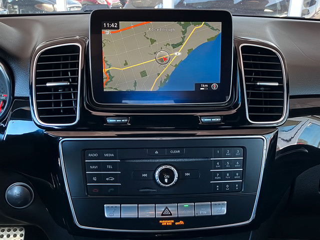2019 Mercedes-Benz GLE GLE43 AMG|NAVI|360 CAMERA|PANOROOF|21in W in Cars & Trucks in City of Toronto - Image 2