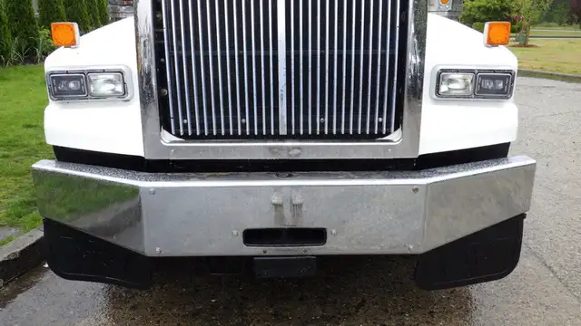 2019 Western Star 4900 SB Cummins X15 Eaton 18 Speed in Heavy Trucks in Delta/Surrey/Langley - Image 17
