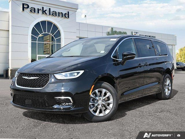 2026 Chrysler Pacifica SELECT AWD in Cars & Trucks in St. Albert