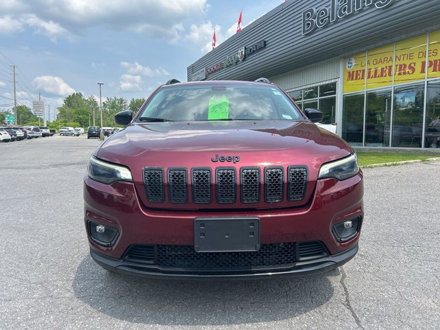 2022 Jeep Cherokee Altitude in Cars & Trucks in Ottawa - Image 2
