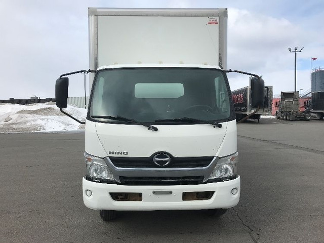 2020 Hino Truck 195 ALUMVAN in Heavy Trucks in City of Montréal - Image 2