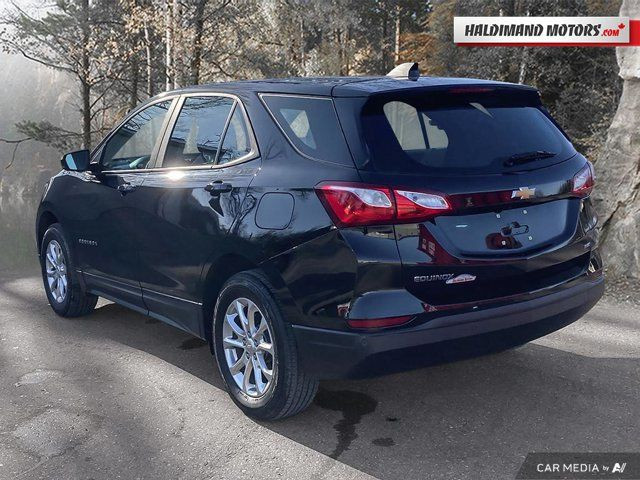 2020 Chevrolet Equinox LS in Cars & Trucks in Hamilton - Image 3