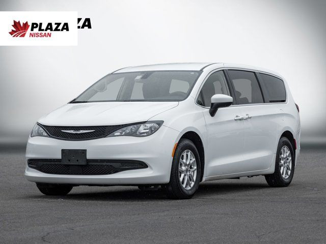 2022 Chrysler Grand Caravan SXT | Power Sliding Doors | in Cars & Trucks in Hamilton