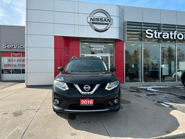  2016 Nissan Rogue SL | AWD | PANORAMIC MOONROOF | CLEAN CARFAX in Cars & Trucks in Stratford - Image 2
