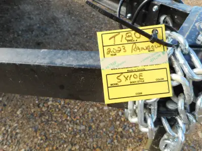 Overall Length- 13'7"Deck Length- 10'Overall Width- 81"Between Fenders- 61 3/4"Deck Width- 58"Deck H...