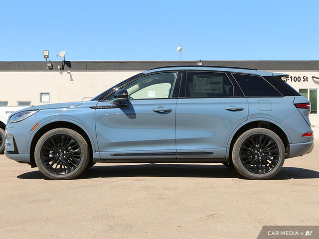 2025 Lincoln Corsair Premiere in Cars & Trucks in Edmonton - Image 3