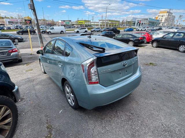 2012 Toyota Prius 5dr w/B.CAM in Cars & Trucks in City of Toronto - Image 2