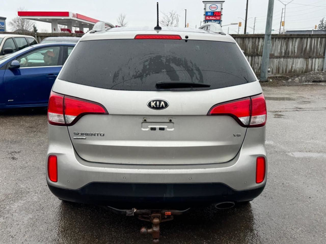 2015 Kia Sorento LX, AWD, V6, 2 SETS OF WHEELS, CERTIFIED in Cars & Trucks in London - Image 4