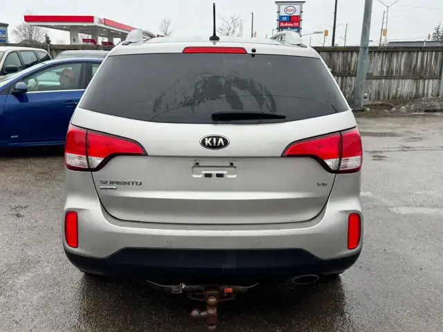 2015 Kia Sorento LX, AWD, V6, 2 SETS OF WHEELS, CERTIFIED in Cars & Trucks in London - Image 5