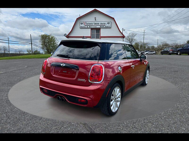 2015 MINI Cooper S Hardtop in Cars & Trucks in Kingston - Image 2