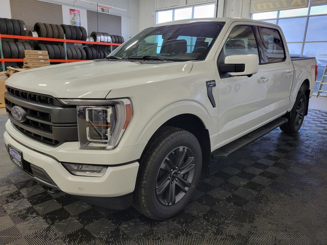  2023 Ford F-150 LARIAT | 502A | TWIN PANEL MOONROOF in Cars & Trucks in Lloydminster - Image 4
