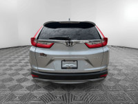 Adventure meets refinement in the 2017 Honda CR-V — a bold, fuel-efficient SUV packed with smart tec... (image 5)