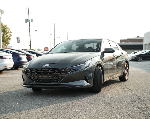 2022 Hyundai Elantra IVT in Cars & Trucks in Mississauga / Peel Region
