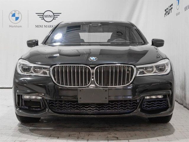  2017 BMW 7 Series 750i xDrive-Executive Package-Driver Assistan in Cars & Trucks in Markham / York Region - Image 3