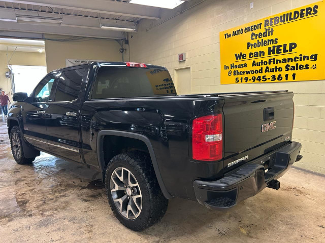 2015 GMC Sierra 1500 SLE in Cars & Trucks in Windsor Region - Image 4