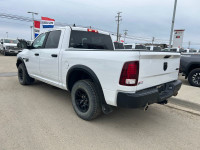 2022 RAM 1500 Classic Warlock 4x4 Crew Cab 5'7" Box, 5.7L HEMI V8 w/FuelSaver, Gas, 8-Spd Automatic,... (image 7)