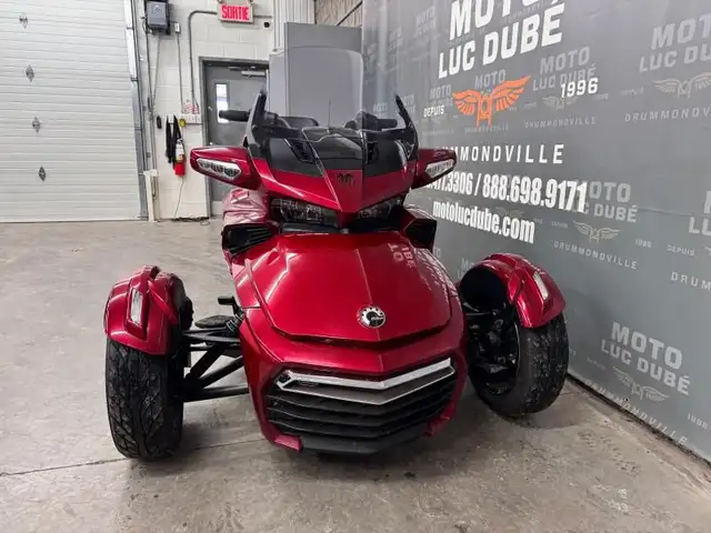 2018 Can-Am Spyder F3 Limited in Sport Touring in Drummondville - Image 7