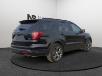 Sunroof, Heated Seats, Navigation, Power Trunk, Reverse Sense System! Check out our great inventory... (image 7)