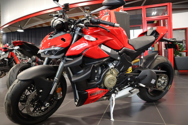 2023 Ducati STREETFIGHTER V4 *on sale* in Sport Bikes in Edmonton