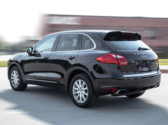 2014 Porsche Cayenne NAV|PANOROOF|HEATED SEATS|BACKUP|CLEAN CARF in Cars & Trucks in City of Toronto - Image 4