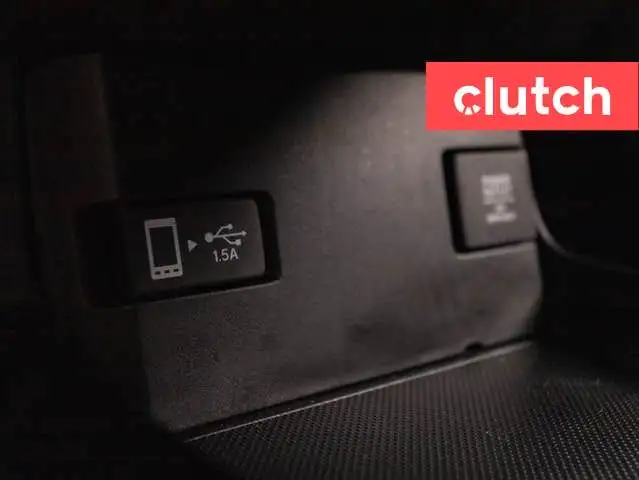 2019 Honda Civic LX w/ Apple CarPlay & Android Auto, Heated Fron in Cars & Trucks in Ottawa - Image 35