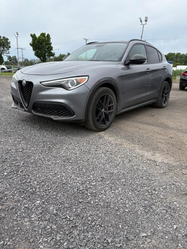 2019 Alfa Romeo Stelvio Sport AWD A/C MAGS TOIT PANORAMIQUE CUIR in Cars & Trucks in Lanaudière - Image 2