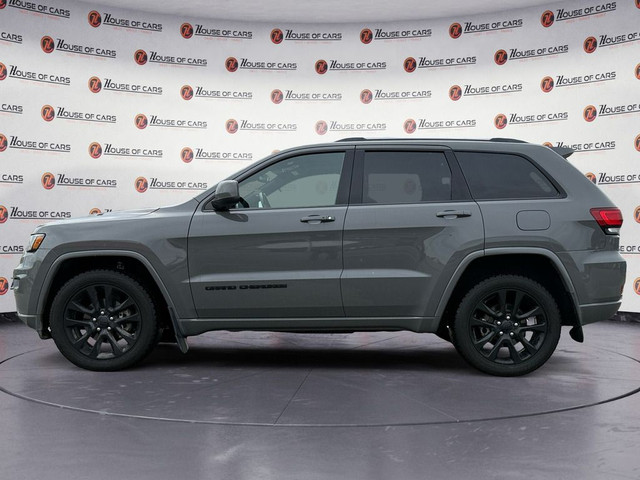 2019 Jeep Grand Cherokee Altitude 4x4 in Cars & Trucks in Calgary - Image 2
