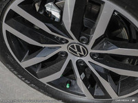 This Volkswagen Jetta delivers a Intercooled Turbo Regular Unleaded I-4 1.5 L/91 engine powering thi... (image 8)