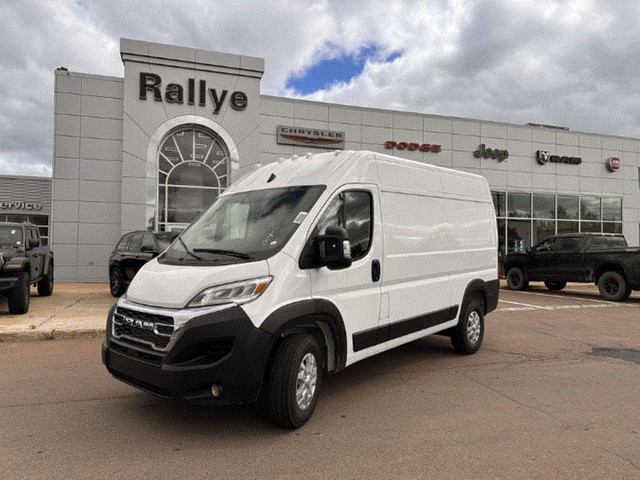 2025 Ram ProMaster Cargo Van SLT 2500 High Roof 136 WB in Cars & Trucks in Moncton - Image 2