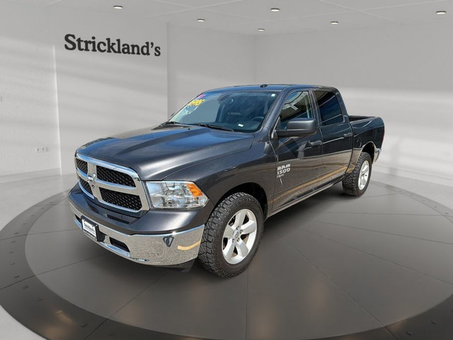 2022 RAM RAM 1500 CLASSIC CREW CAB 4X4 (DS) SLT 4X4 CLASSIC CREW in Cars & Trucks in Stratford